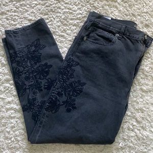 Embroidered American Eagle Mom Jeans - Black